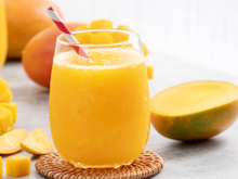 Como preparar um suco de manga com proteína para ganhar massa muscular e ficar mais forte