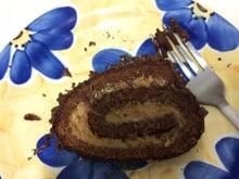 Rocambole pão de mel com doce de leite