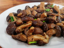 Shitake na manteiga