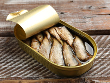 Qual é a melhor sardinha em lata? Especialistas fazem testes e o resultado vai te surpreender