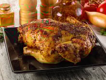 A parte do frango mais prejudicial a saúde e que você nunca deve comer