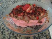 Mousse de morango com chocolate