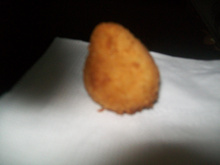 Coxinha com massa de batata