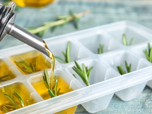 Minha vida mudou depois que eu aprendi a como congelar ervas frescas e minhas receitas ganharam mais sabor