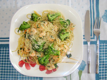 Espaguete com camarão