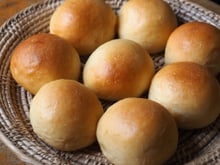 Receita de pão na airfryer que só demora 15 minutos para assar e ficar fofinho