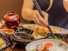 Como fazer um jantar japonês gastando pouco: confira dicas e receitas