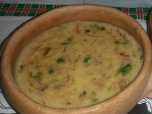 Caldinho de carne seca com mandioca