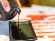 Mancha de molho shoyu: 2 dicas simples para removê-la