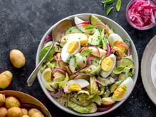 Salada de batata americana, um prato fácil de acompanhamento ou entrada