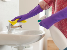 Nem difusor, nem spray aromatizador, nem vela: o truque dos hotéis para deixar o banheiro sempre cheiroso de um jeito simples