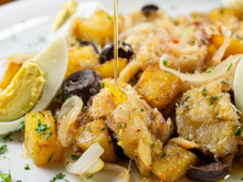 Bacalhau à Gomes de Sá receita portuguesa original que não fica borrachudo
