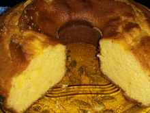 Bolo de fubá com coco