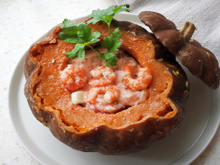Desde que aprendi essa receita de camarão na moranga do TudoGostoso, nunca mais fiz de outro jeito: a família pede sempre!