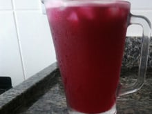 Suco de beterraba com limão