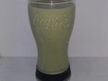 Vitamina prática de abacate com banana