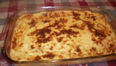 Peito de frango com souflé de queijo