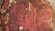 Costela de porco assada no mel