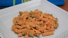 Macarronada de atum com creme de leite