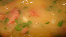 Sopa de mandioca