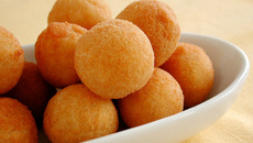 Bolinhas de queijo