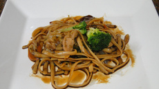 Yakisoba de frango