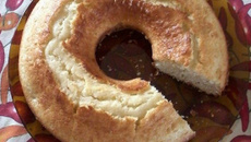 Bolo de leite de coco