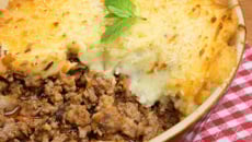 Bolo de batata com carne moída