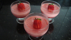 Danoninho com morangos