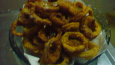 Fáceis anéis de cebola do casal 20