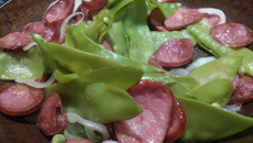 Ervilha torta com linguiça calabresa