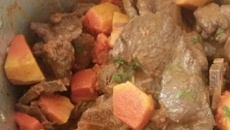 Carne assada de panela