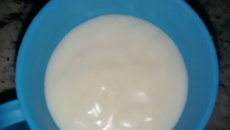 Mingau com leite condensado