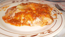 Lasanha com 2 molhos