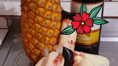 Abacaxi ao vinho tinto