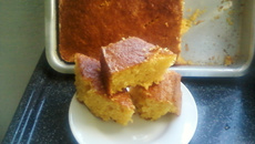 Bolo fofinho de milho