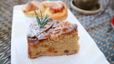 Cuca de banana prática