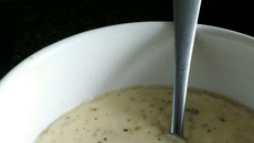 Molho branco com queijo