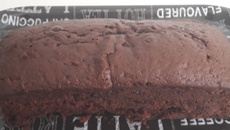 Bolo de chocolate e uva passa (sem leite)