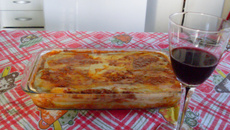 Lasanha de massa de pastel