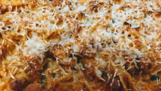 Macarrão ao molho estrogonofe 