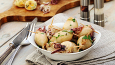 Lula recheada com ricota e manjericão