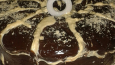 Bolo de doce de leite