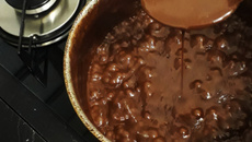 Chocolate quente de panela 