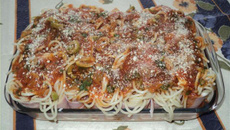 Rolinhos descabelados de espaguete