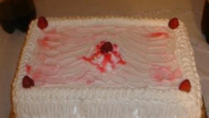 Bolo gelado de morango