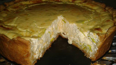 Quiche de queijo e alho-poró
