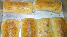 Enroladinho de presunto e mussarela