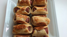 Pãozinho com salsicha