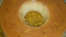 Pudim de banana com cobertura de brigadeiro